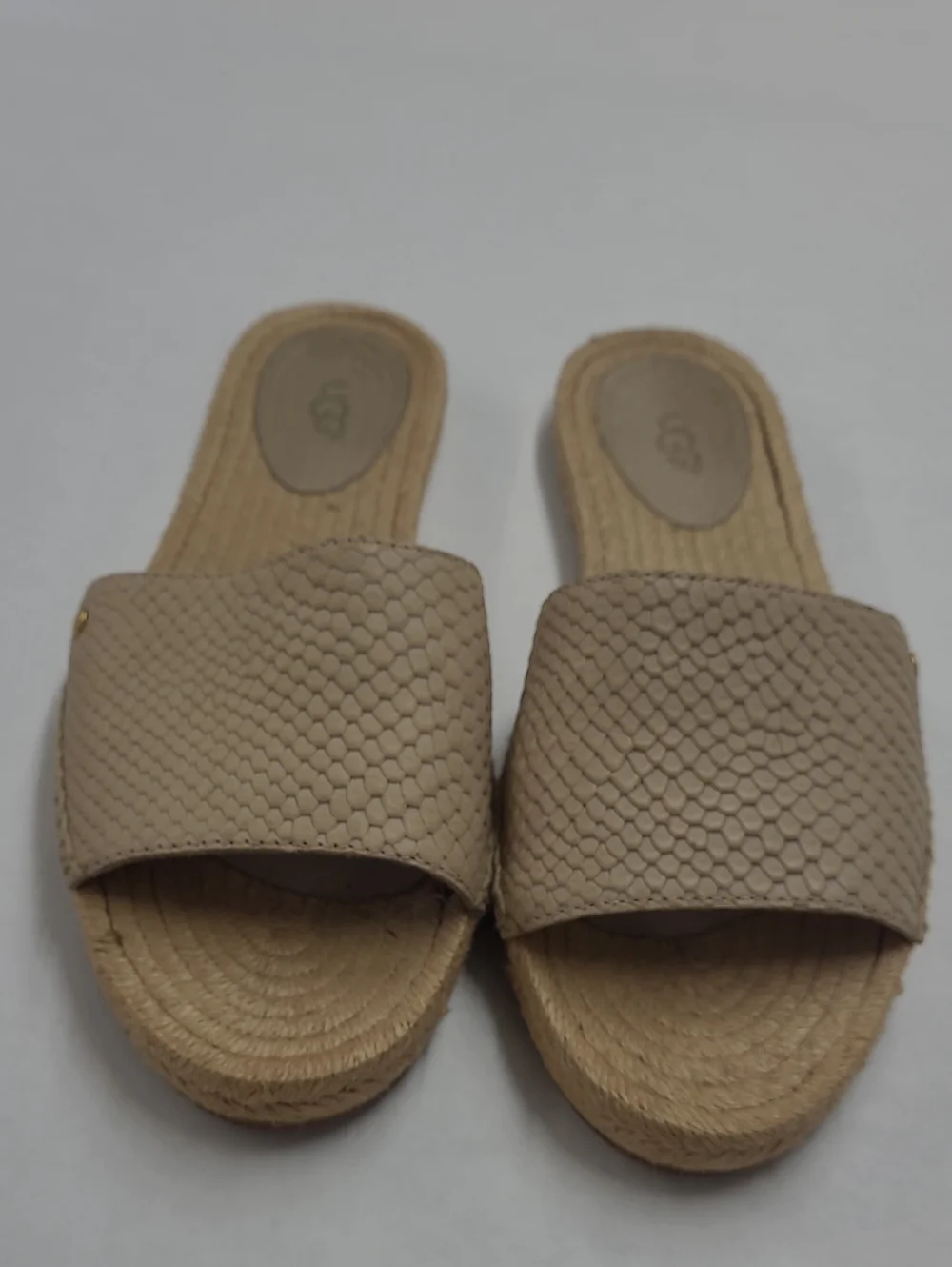 UGG stylish neutral